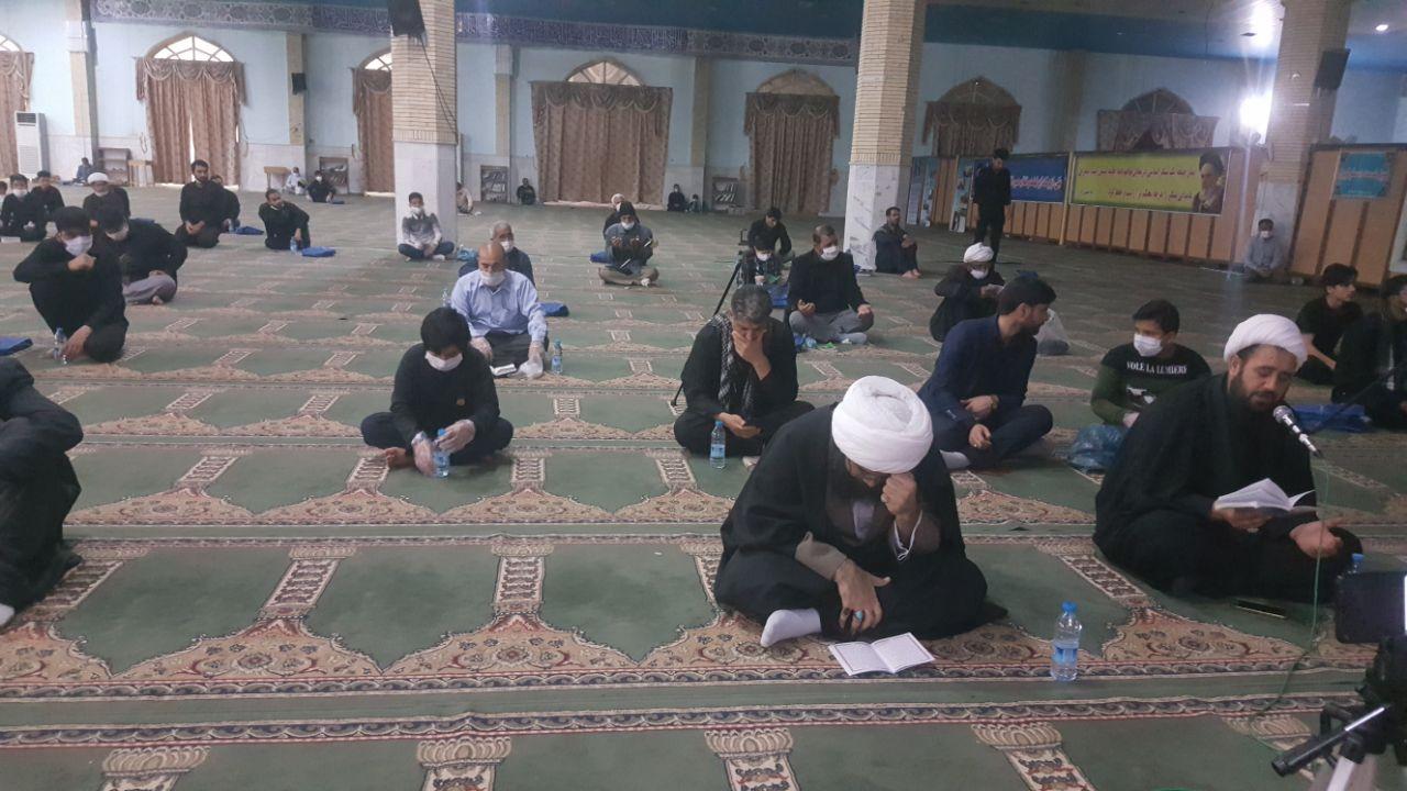 مراسم باشکوه سومین شب قدر در مصلی المهدی(عج) شهرستان زابل