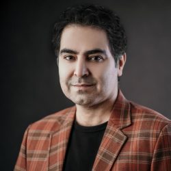 گفتگوی مطبوعاتی بهمن محمدزاده ترانه‌سرای تک‌آهنگ «سیستان»